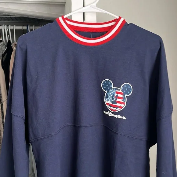 Walt Disney World Memorial Day Disney Parks Patriotic Spirit Jersey, NWOT - Picture 5 of 6